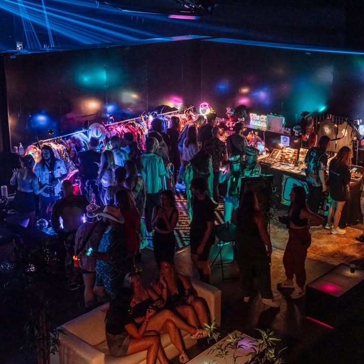 Vibe City Markets — the floor